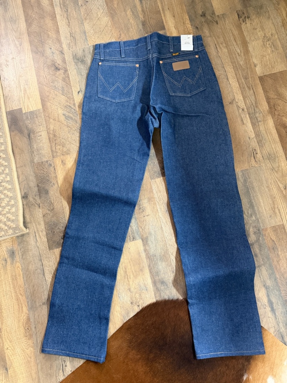 Wrangler Men's Straight Leg Jeans in Deep Blue Denim